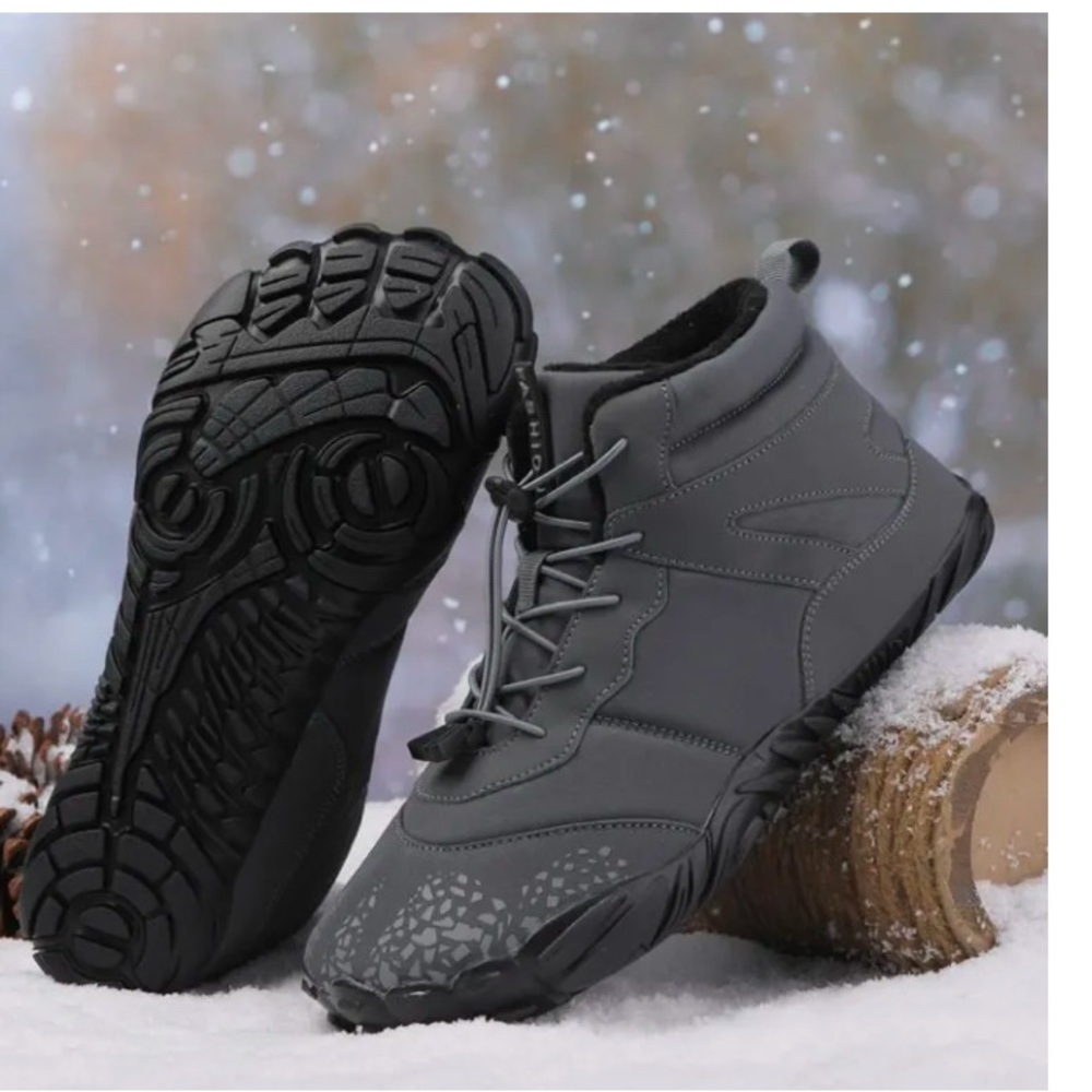 Hike Barefoot shoes
Brand new